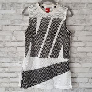Nike Women's Mesh Top